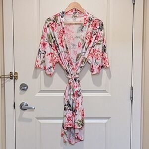EUC Show Me Your Mumu OS Super Soft Floral Print Robe